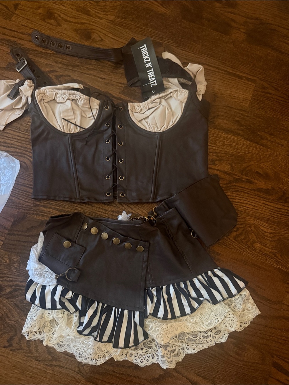 Girls' Steampunk Pirate Costume Set by